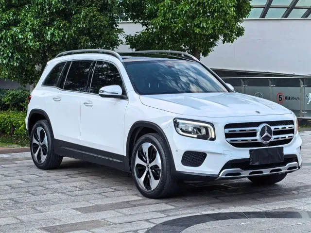 Mercedes-Benz GLB-Class — Фото автомобиля 3