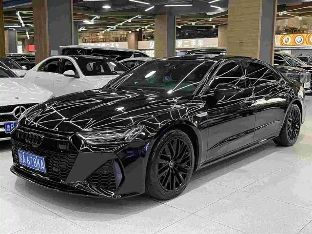 Фотография автомобиля — Audi A7L