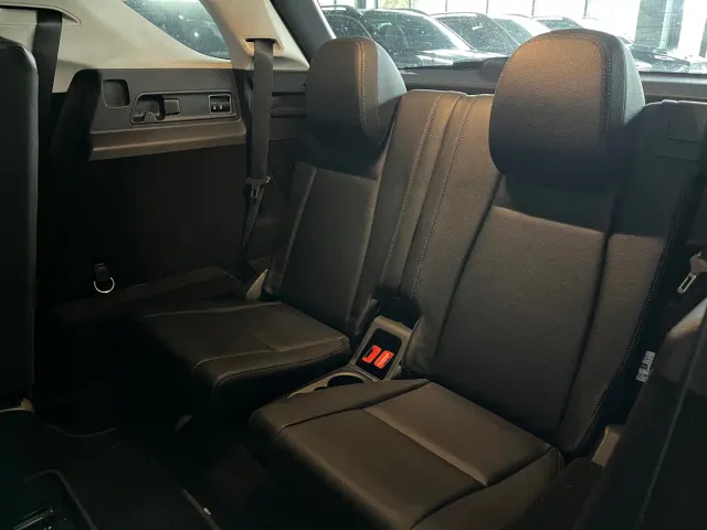 Mercedes-Benz GLE-Class — Фото автомобиля 11