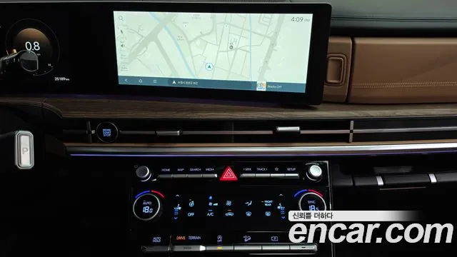Hyundai Santa Fe MX5 — Фото автомобиля 12