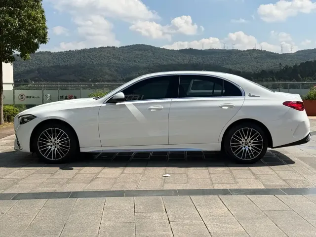 Mercedes-Benz Mercedes-Benz C-Class 2022 C 260 L — Фото автомобиля 22