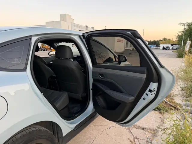 BYD Qin PLUS — Фото автомобиля 8