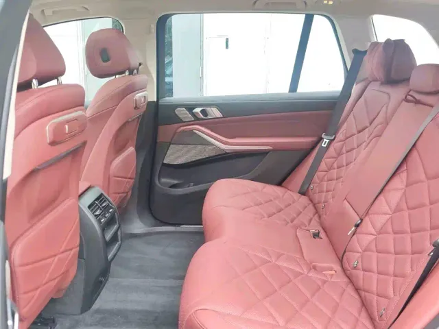 BMW X5 — Фото автомобиля 3