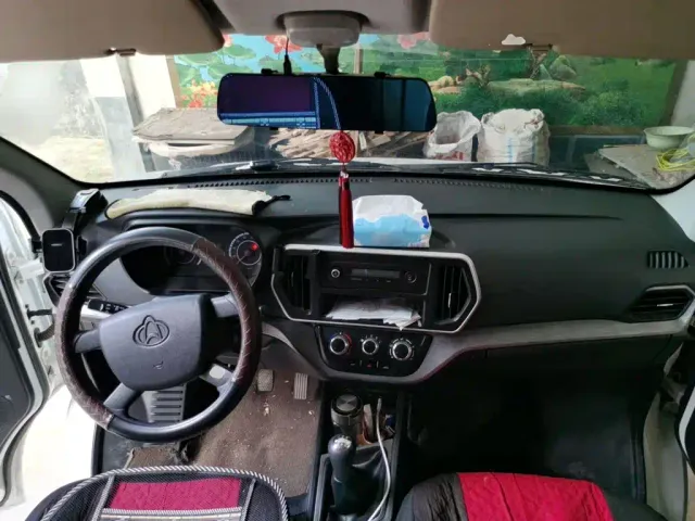 Changan Ruixing M60 — Фото автомобиля 12