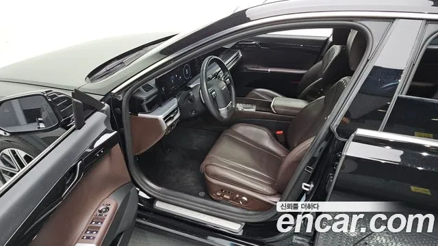 Hyundai Grandeur Grandeur (GN7) 3.5 LPG 2WD (Для маломобильных пассажиров) — Фото автомобиля 10