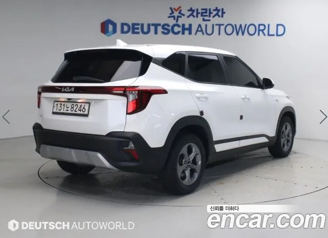 Kia Seltos Новый Seltos Бензин 2.0 2WD — Фото автомобиля 2