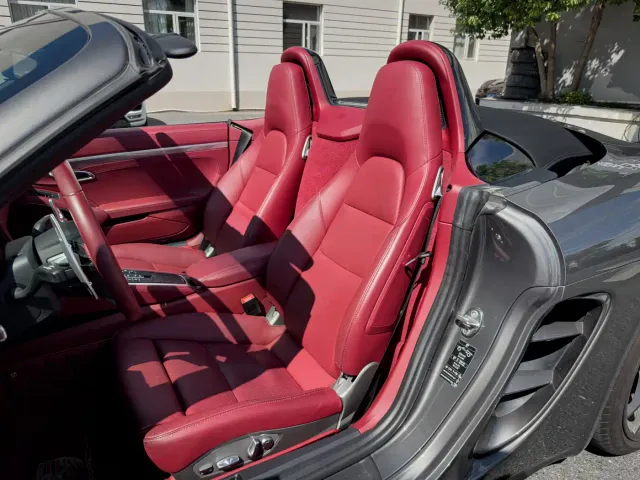 Porsche 718 — Фото автомобиля 10
