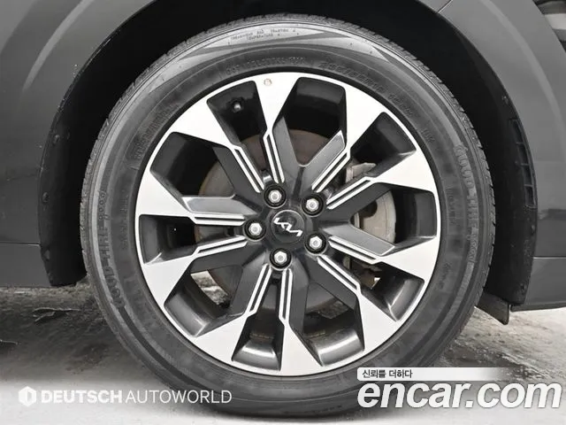 Kia Canival Carnival 4 поколение Бензин 7 мест Signature — Фото автомобиля 5