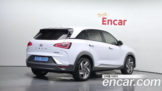 Hyundai Nexo Nexo Premium — Фото автомобиля 2