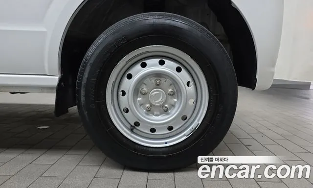 DFSK C35 — Фото автомобиля 6