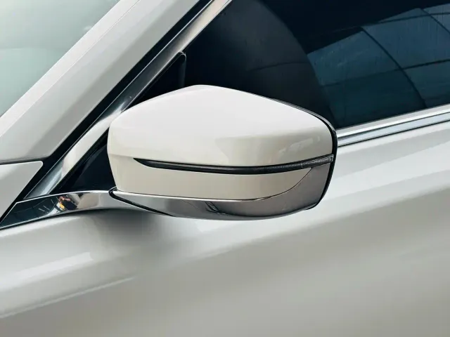 BMW 7 Series — Фото автомобиля 9