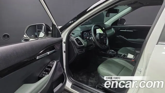 Kia Seltos Бензин 1.6 турбо 2WD — Фото автомобиля 10