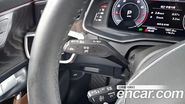 Audi A6 C8 — Фото автомобиля 29