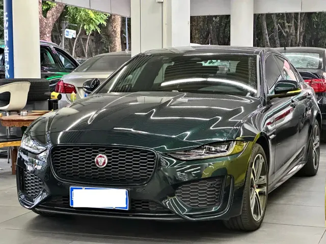 Фотография автомобиля — Jaguar XEL