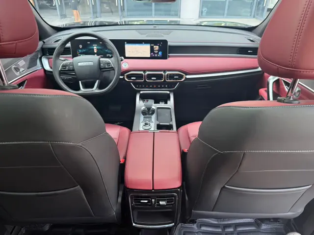 Jetour X70 Plus — Фото автомобиля 11