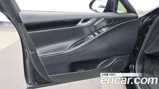 Genesis G80 RG3 — Фото автомобиля 13