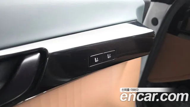 Hyundai Grandeur GN7 — Фото автомобиля 30