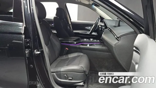 Genesis GV70 2.5T Бензин 2WD — Фото автомобиля 9