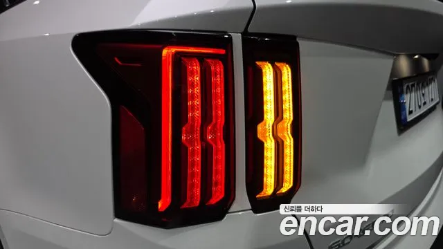 Kia Sorento Sorento 4-е поколение Бензин 2.5T 2WD — Фото автомобиля 19