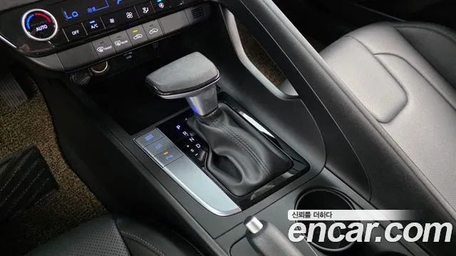 Hyundai AVANTE Новый Avante (CN7) — Фото автомобиля 9