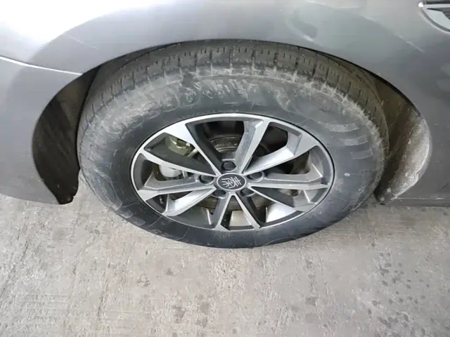 BYD Qin PLUS — Фото автомобиля 22