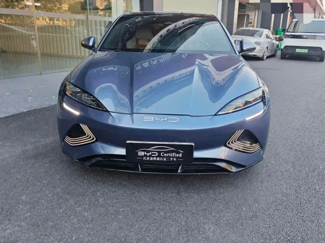 BYD Seal — Фото автомобиля 2