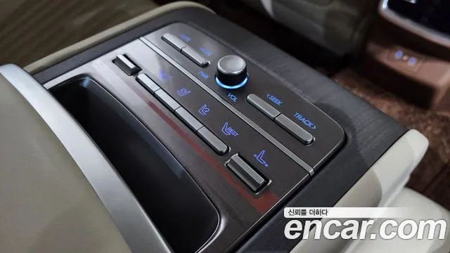 Hyundai Grandeur GN7 — Фото автомобиля 24