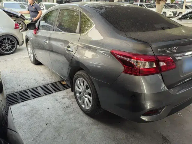 Nissan Sylphy — Фото автомобиля 24