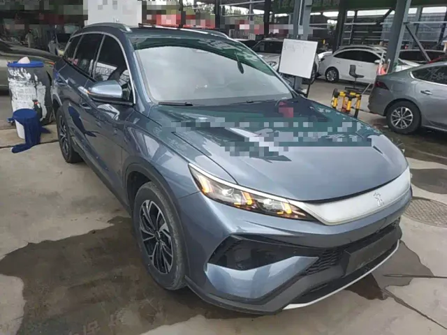 BYD Song Pro — Фото автомобиля 3
