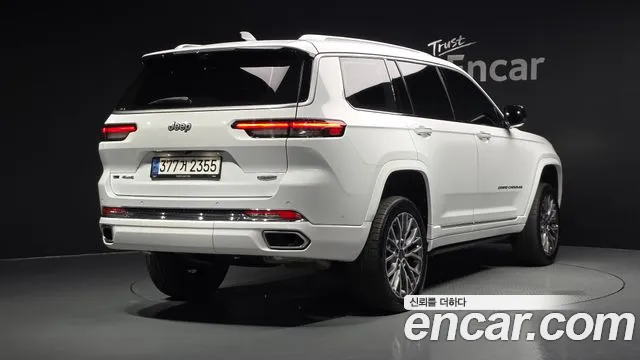 Jeep Cherokee Grand Cherokee(WL) L 3.6 Summit Reserve — Фото автомобиля 2