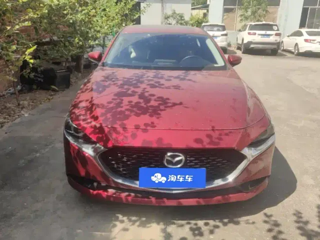 Mazda Axela — Фото автомобиля 2