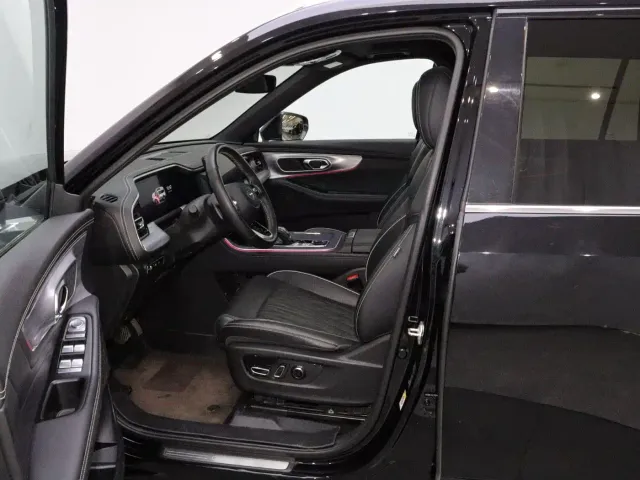 GAC Trumpchi GS8 — Фото автомобиля 11