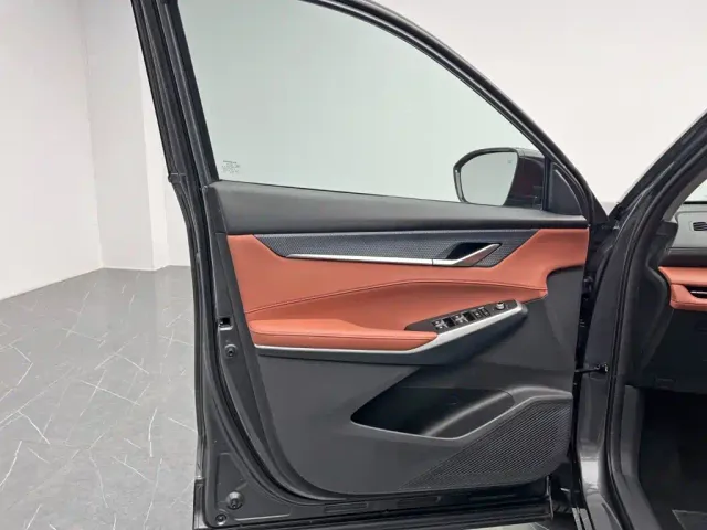 Changan CS75 Plus — Фото автомобиля 12