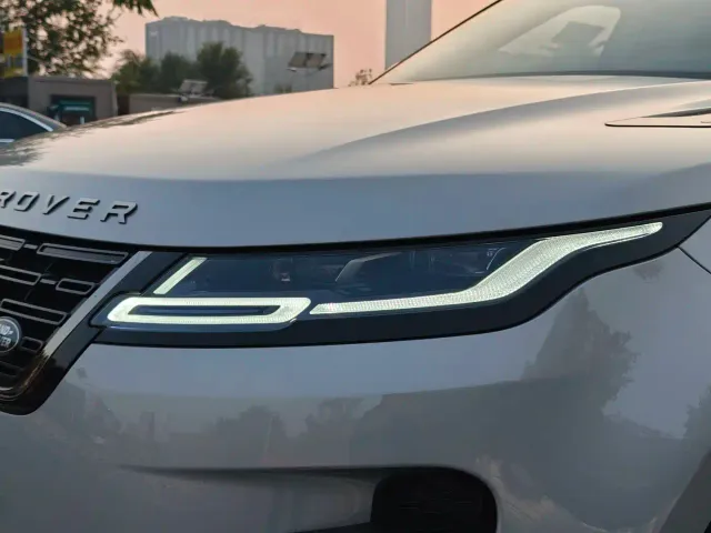 Land Rover Range Rover Evoque — Фото автомобиля 18
