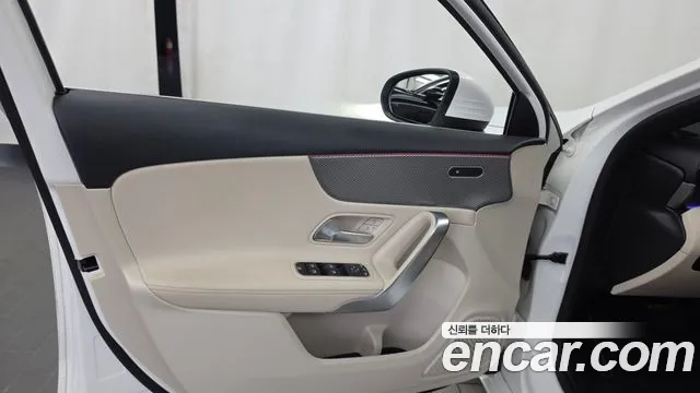 Mercedes-Benz A-Class W177 — Фото автомобиля 13