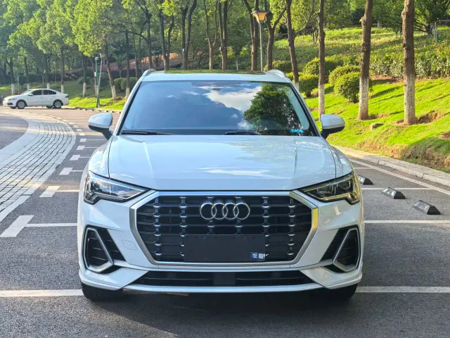 Audi Q3 — Фото автомобиля 2