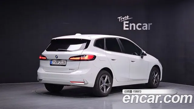 BMW 2-Series — Фото автомобиля 2