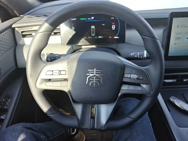 BYD Qin PLUS — Фото автомобиля 10