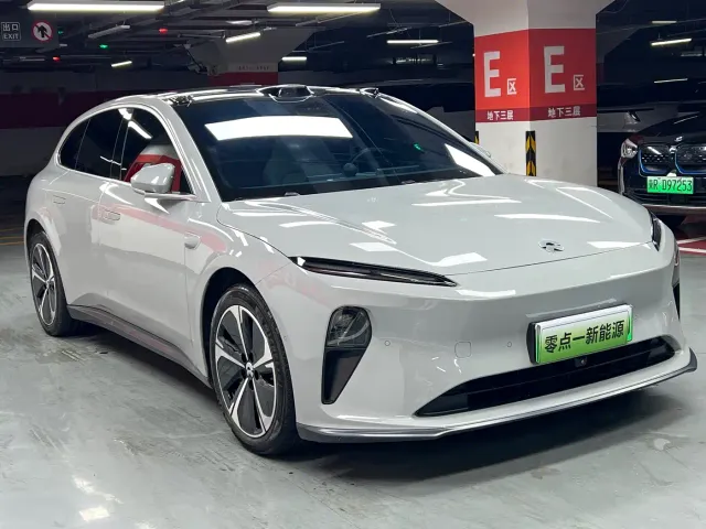 Nio ET5 Touring — Фото автомобиля 8
