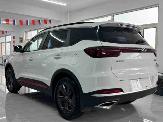 Chery Tiggo 7 — Фото автомобиля 15