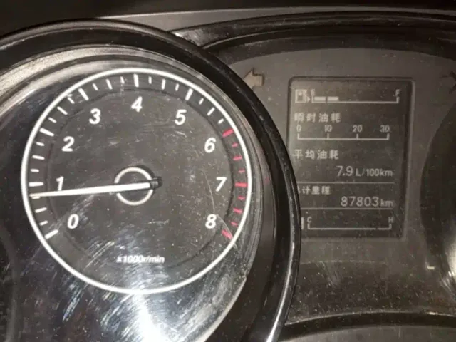 Wuling Zhengcheng — Фото автомобиля 11