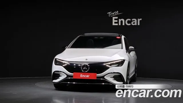 Mercedes-Benz EQE — Фото автомобиля 3