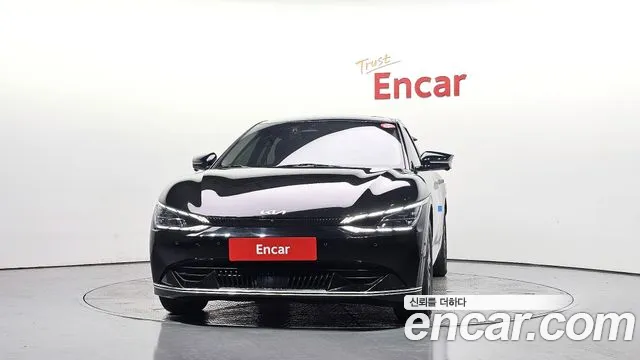 Kia EV6 — Фото автомобиля 3