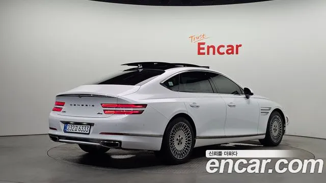 Genesis G80 Бензин 3.5 турбо AWD — Фото автомобиля 2