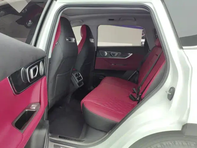 Chery Tiggo 7 PLUS — Фото автомобиля 11