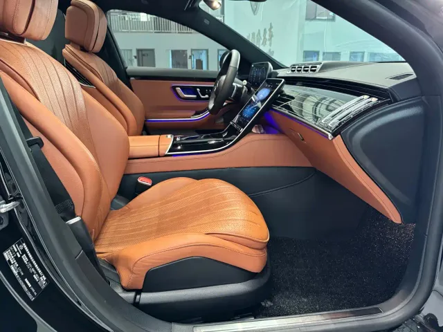 Mercedes-Benz S-Class — Фото автомобиля 27