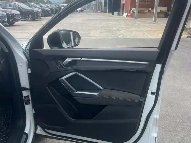 Audi Q3 Sportback — Фото автомобиля 12