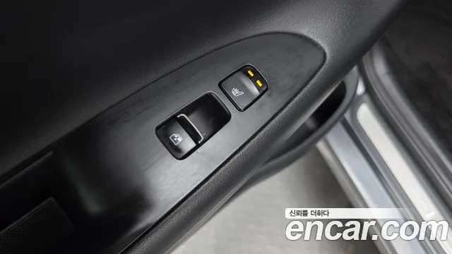 Hyundai Grandeur (New) Hybrid — Фото автомобиля 28