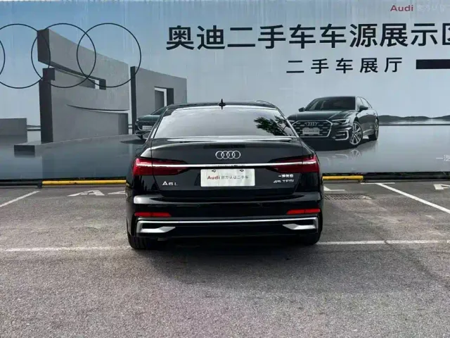 Audi A6L — Фото автомобиля 4