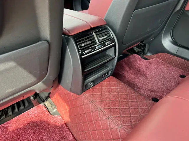 BMW 5 Series — Фото автомобиля 10